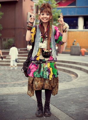 japanese_street_fashion_by_hakanphotography