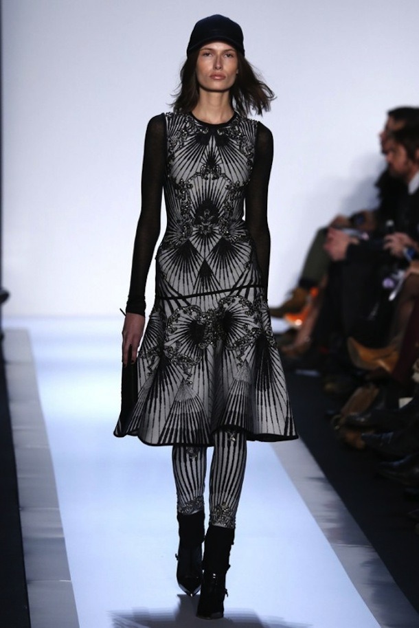 Hervé-Léger-by-Max-Azria-Fall-Winter-2013-2014-RTW-5-600x899