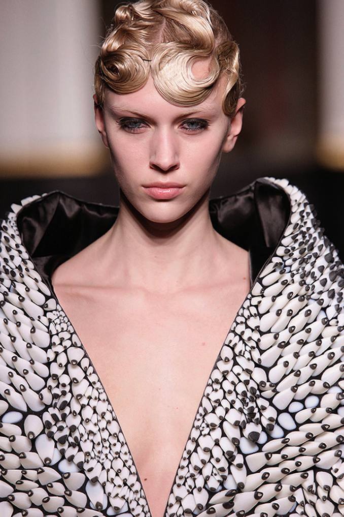 irisvanherpen_2